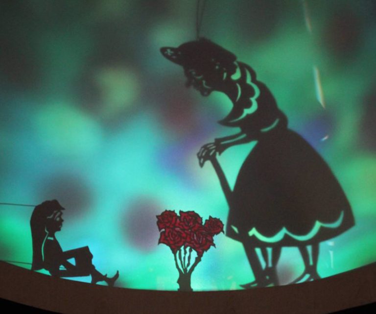 Spektakle teatralne online w klasach I-III