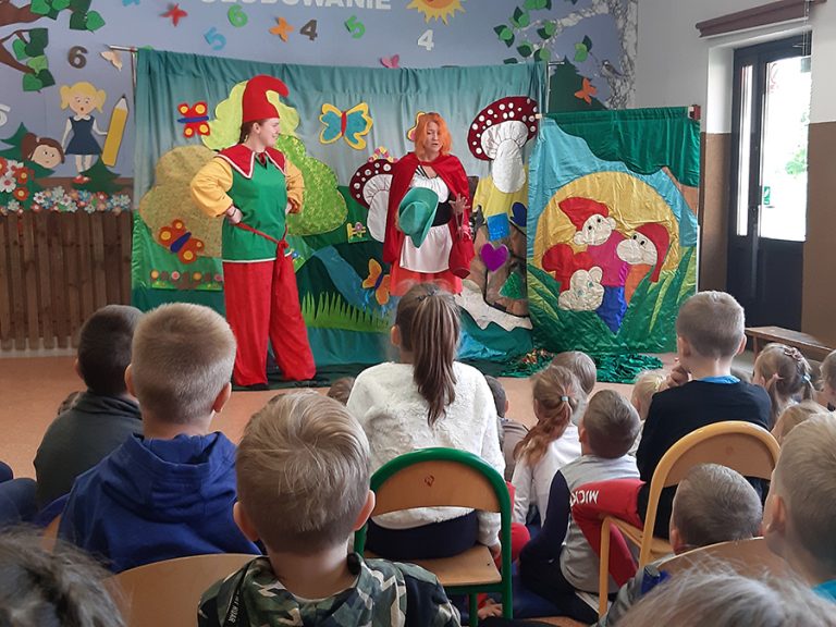 Spektakl "Przygody Krasnala Psikuska"