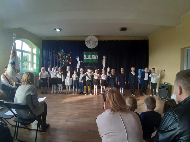 Uroczystość pasowania na ucznia