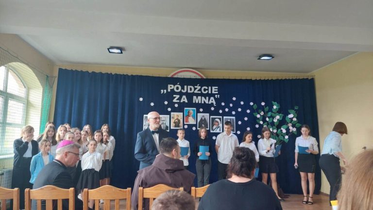 Wizyta Księdza Biskupa 