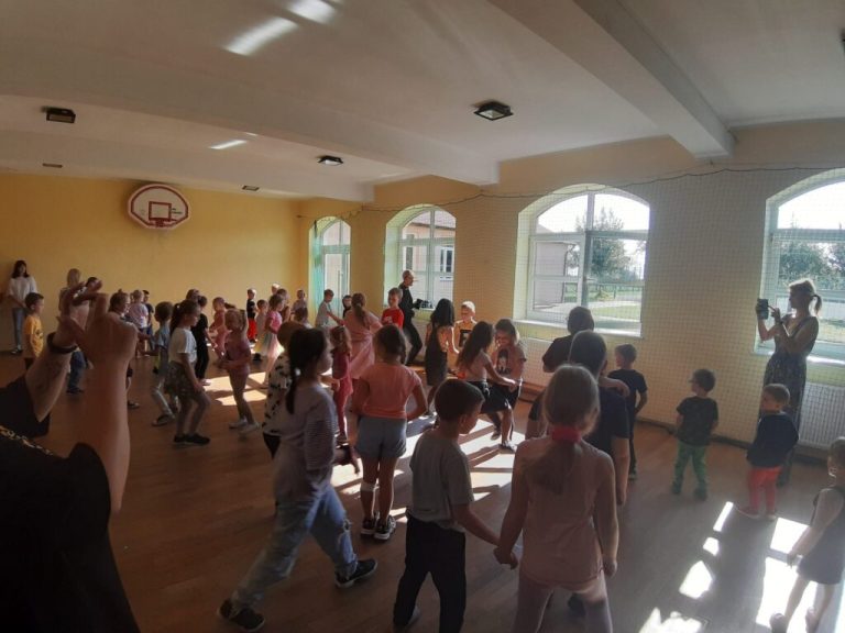 Taneczne zajęcia pokazowe
