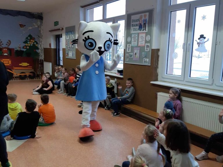 Odwiedziny Kici Koci
