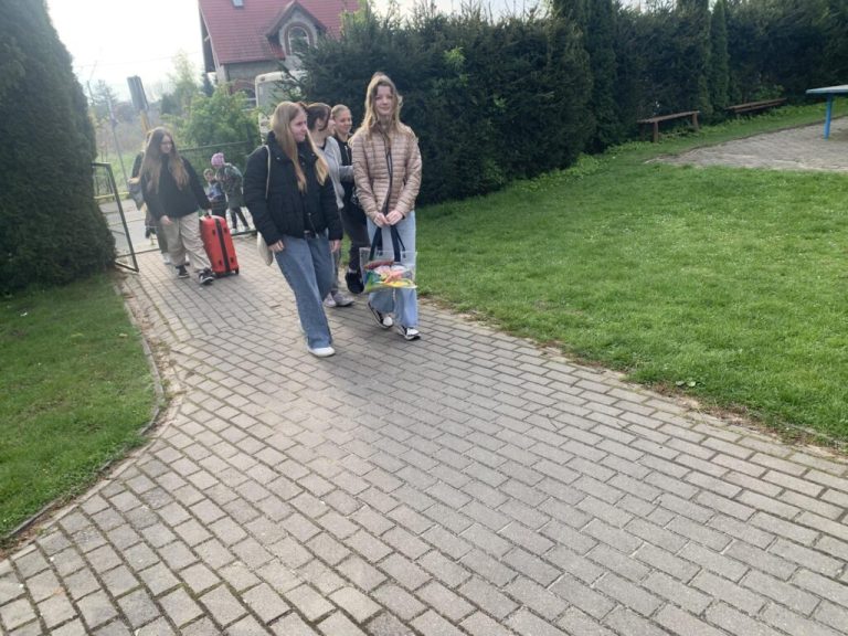 Dzień bez plecaka
